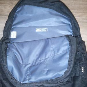 If you want to buy a backpack for school here you have it.